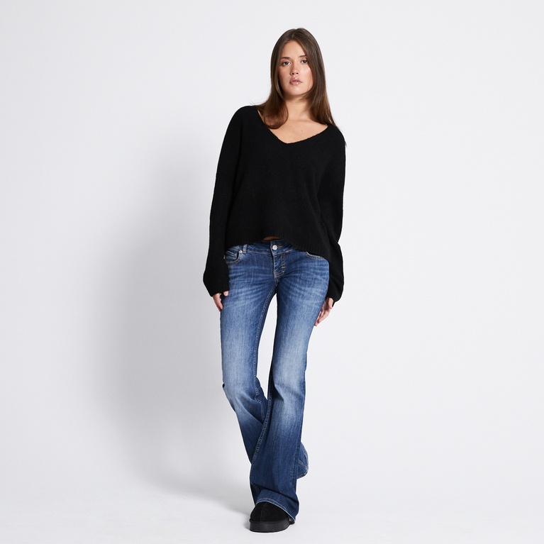 V-neck knit sweater "Keira" Black